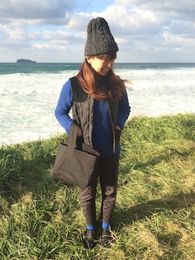 「L.H.P（エルエイチピー）のアイテム（ニットキャップ/ビーニー）」を使った、mocoさん（レディース・160cm）の冬コーディネート