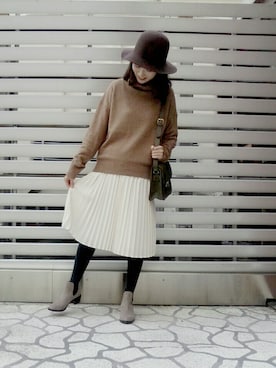 「ADAM ET ROPE'（アダムエロペ）のサイドゴアショートブーツ【店舗限定】（ブーツ、ベージュ系）」を使った、rankaさん（レディース・159cm）の秋コーディネート
