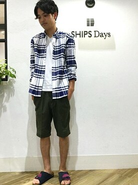 「アイテム（サンダル、ブルー系）」を使った、須田さん（メンズ・174cm）の夏コーディネート