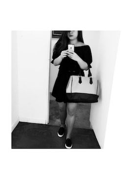 Janice Lowさんのコーディネート