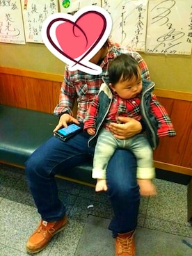 「バレンタインデートスタイル」｜「アイテム（その他）」を使った、たけ&さなさん（キッズ・70cm）の冬コーディネート