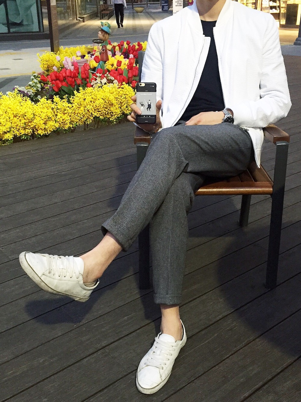 「daily look、ootd、fashion、street、STYLE、ZARA、men、korea、outfit、menswear」｜「ZARAのアイテム（その他シューズ、ホワイト系）」を使った、myeonghoo_さん（メンズ・185cm）の春コーディネートの1枚目の写真