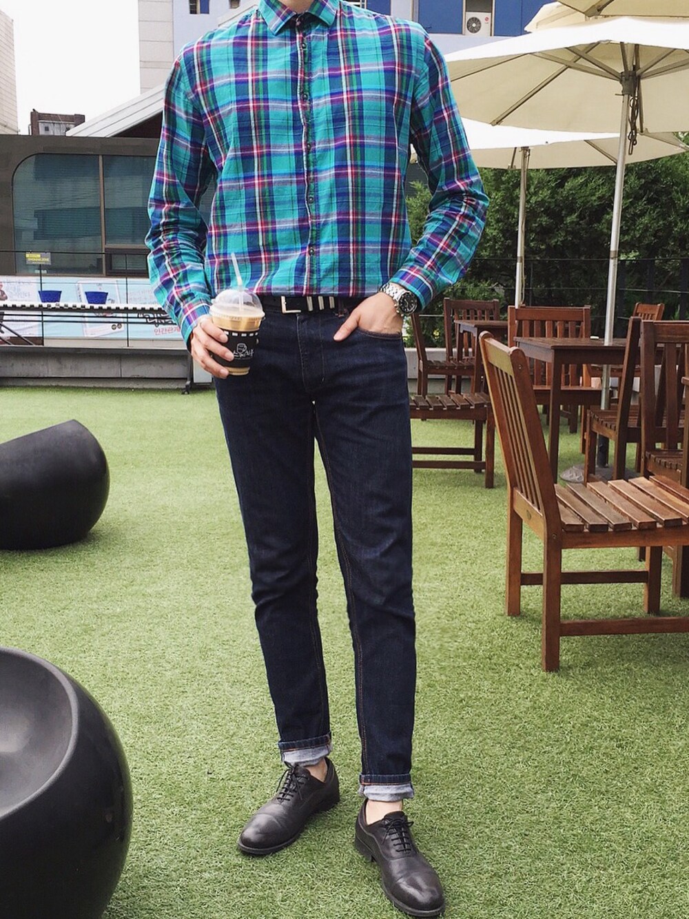 「daily look、ootd、korea、UNIQLO、ZARA、men、fashion、street、STYLE」｜「ZARAのアイテム（シャツ/ブラウス、グリーン系）」を使った、myeonghoo_さん（メンズ・185cm）の春コーディネートの1枚目の写真