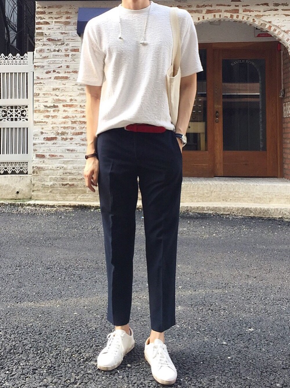「daily look、ootd、lookbook、fashion、street、STYLE、men、ZARA、American Apparel、korea」｜「ZARAのアイテム（スニーカー、ホワイト系）」を使った、myeonghoo_さん（メンズ・185cm）の夏コーディネートの1枚目の写真