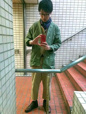 「ROTHCO（ロスコ）のアイテム（チノパンツ）」を使った、KodaiHitotsuyaさん（メンズ・180cm）の秋コーディネート