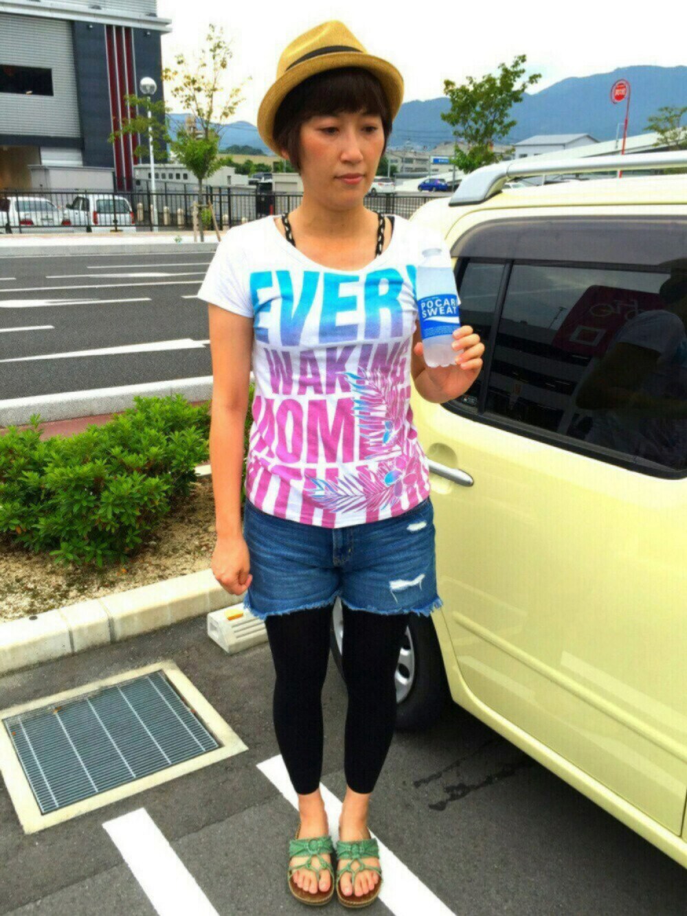 その他のその他、その他のその他、その他のその他を着用したレディースの夏コーディネートの1枚目の写真