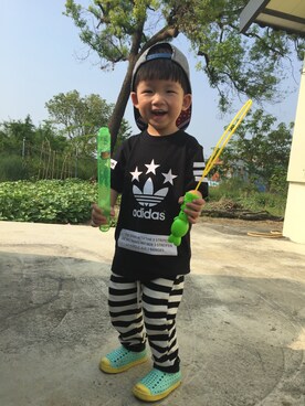 「アイテム（モカシン/デッキシューズ、グリーン系）」を使った、 🌴LUBEE🌴さん（キッズ・90cm）の秋コーディネート