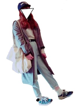 「マムジーンズ」｜あっかさん（レディース・161cm）の冬コーディネート