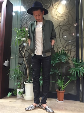 「アイテム（ミリタリージャケット）」を使った、山本晃大さん（メンズ・175cm・30代）の秋コーディネート