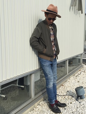 「アイテム（ミリタリージャケット）」を使った、山本晃大さん（メンズ・175cm・30代）の秋コーディネート