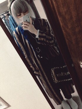 「アイテム（コインケース）」を使った、satomiさん（レディース・157cm）の秋コーディネート