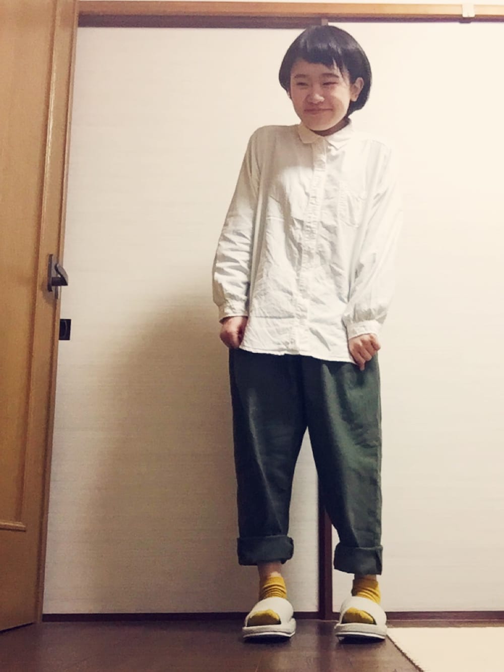 「休日スタイル」｜「niko and...の綿麻カツラギユルパンツ【niko and...】（その他パンツ、グリーン系）」を使った、sukeさん（レディース・144cm）の冬コーディネートの1枚目の写真