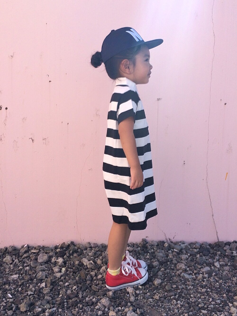 「ボーダー、4歳、女の子、スポーティ、キャップ、カジュアル、kids、こどもコーデ、キッズコーデ」｜「西松屋のアイテム（キャップ、ブルー系）」を使った、memeさん（キッズ・100cm）の夏コーディネートの1枚目の写真
