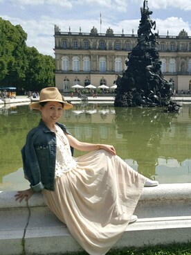 「index（インデックス）のアイテム（ハット）」を使った、張蘋さん（レディース・160cm）の秋コーディネート