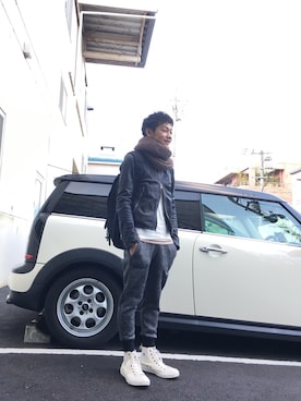 「アイテム（ストール/ショール、ブラウン系）」を使った、ボマイェさん（メンズ・163cm）の冬コーディネート