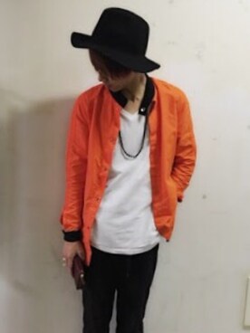 「DIRK BIKKEMBERGS（ダークビッケンバーグ）のアイテム（ジャケット/アウター）」を使った、バーナードさん（メンズ・172cm）の秋コーディネート