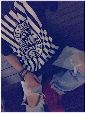 「KTZ（ケイティーゼット）のアイテム（Tシャツ/カットソー、ブラック系）」を使った、Taigaさん（メンズ）の夏コーディネート