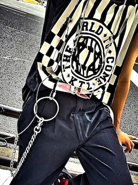 「KTZ（ケイティーゼット）のアイテム（Tシャツ/カットソー、ブラック系）」を使った、Taigaさん（メンズ）の夏コーディネート