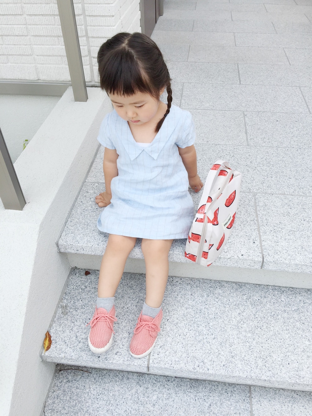 「キッズコーデ、娘コーデ、2歳、ハンドメイド、handmade、ばぁばメイド、ZARA、ZARA KIDS、ザラ、ストライプ」｜「Handmadeのアイテム（ワンピース、ブルー系）」を使った、serimamaさん（キッズ・90cm）の夏コーディネートの1枚目の写真