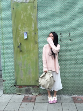 何佩璇さんのコーディネート