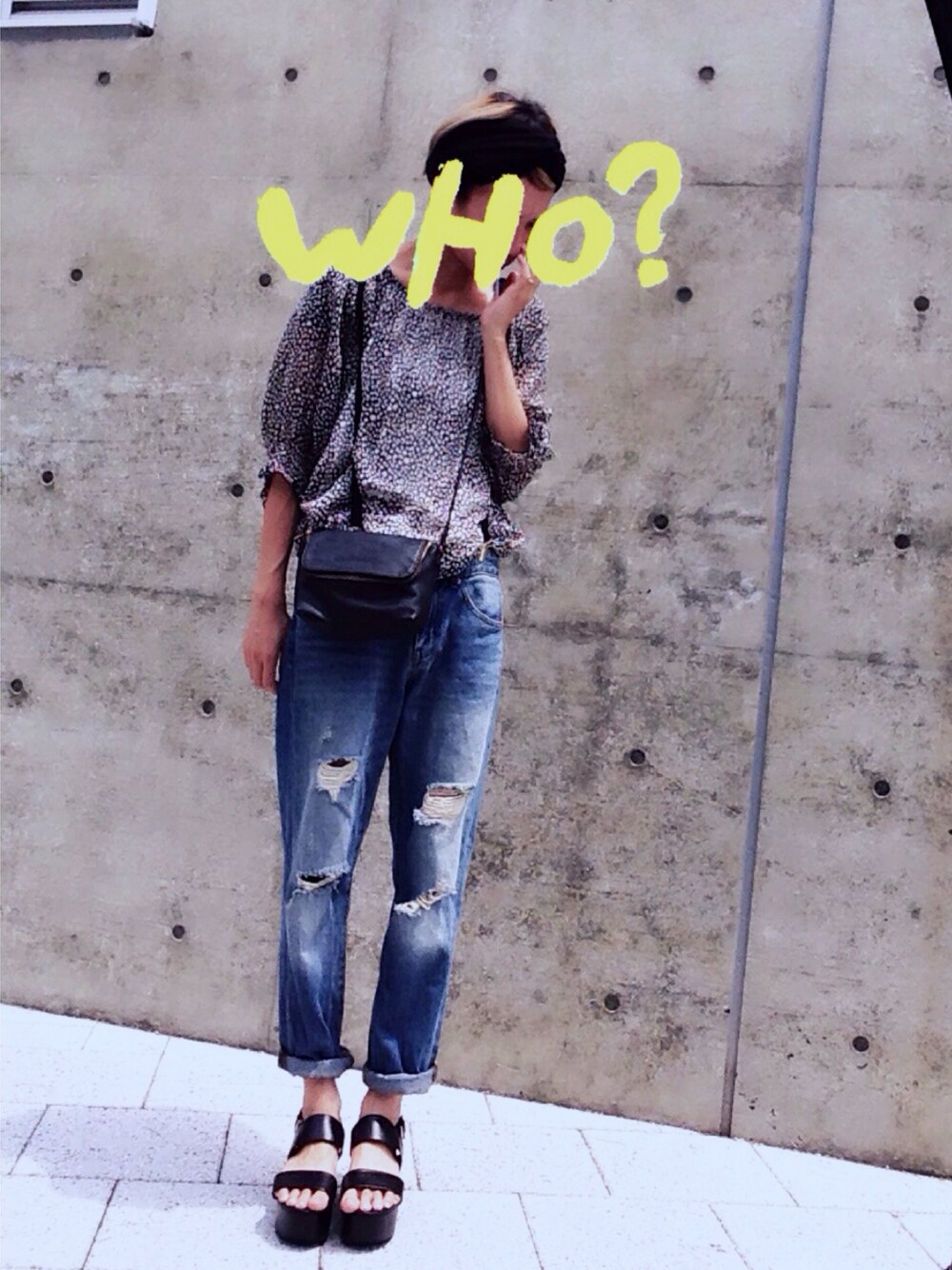 「クラッシュデニム、ダルメシアン柄、ターバン、厚底サンダル」｜「STYLENANDAのアイテム（サンダル、ブラック系）」を使った、ゆんさん（レディース・158cm）の夏コーディネートの1枚目の写真