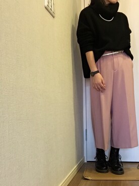 「黒×ピンク」｜「アイテム（ブーツ）」を使った、ぽぽぽーしさん（レディース・150cm）の冬コーディネート