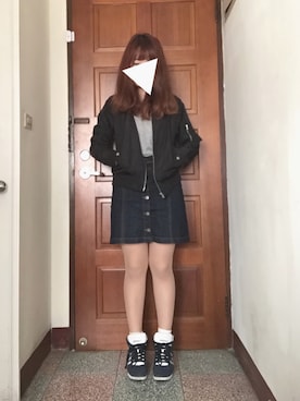 「NICE CLAUP（ナイスクラップ）のアイテム（ナイロンジャケット）」を使った、NOZOMIさん（レディース・160cm）の春コーディネート