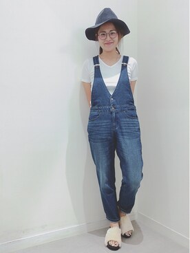 「ツバ広ハット」｜「アイテム（サロペット/オーバーオール）」を使った、haruさん（レディース・166cm）の夏コーディネート