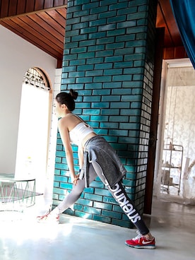 「アイテム（レギンス/スパッツ）」を使った、INSTYLEFITさん（レディース・163cm）の春コーディネート