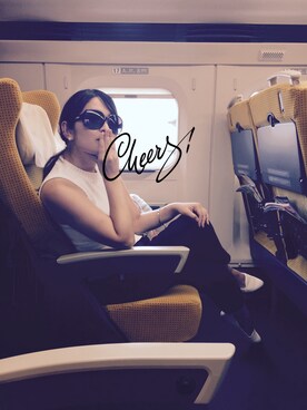 「SMELLY（スメリー）のアイテム（ピアス（両耳用））」を使った、momo☺︎さん（レディース・155cm）の夏コーディネート