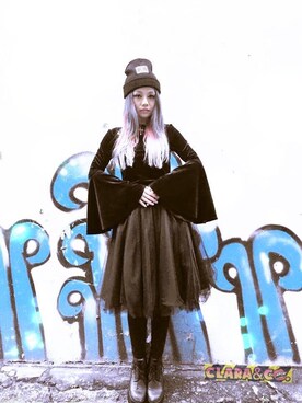 姿EM韻さんのコーディネート