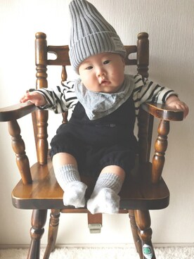 「COMME CA ISM（コムサイズム）のアイテム（サロペット/オーバーオール）」を使った、asahiさん（キッズ・60cm）の春コーディネート