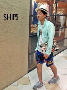 「SHIPS JET BLUE（シップスジェットブルー）のアイテム（クラッチバッグ）」を使った、野間口さん（メンズ・175cm）の春コーディネート