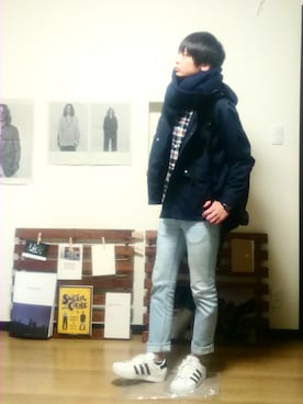 「アイテム（マウンテンパーカー、ブルー系）」を使った、kei-さん（メンズ・173cm）の冬コーディネート