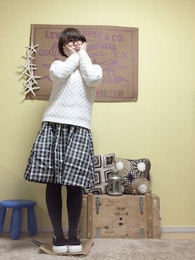 「SMELLY（スメリー）のアイテム（ピアス（両耳用））」を使った、aoiさん（レディース・157cm）の冬コーディネート