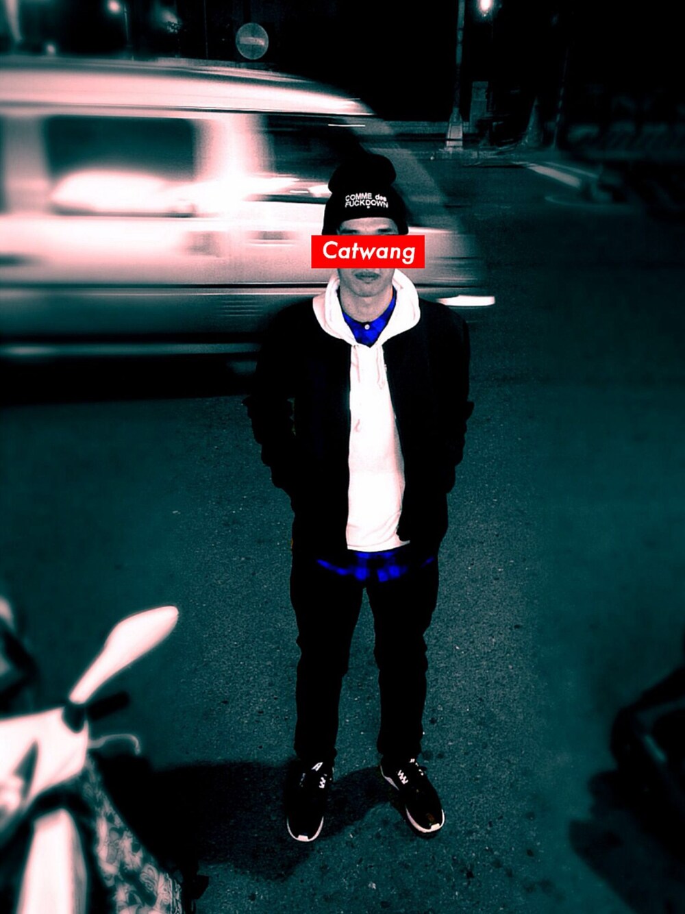 「commedesfuckdown、adidas tubular、NYE、Taiwan」｜「SSURのアイテム（ニットキャップ/ビーニー、ブラック系）」を使った、Leoさん（メンズ・184cm）の冬コーディネートの1枚目の写真