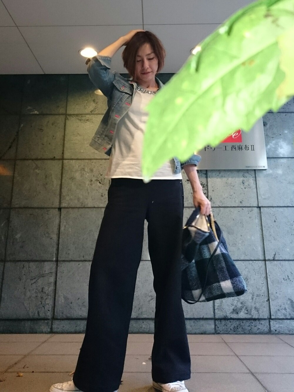 「主婦コーデ、ラフスタイル、楽ちんパンツ、ゆるパンツ」｜「FREAK'S STOREのセーラーパンツ（その他パンツ、ブルー系）」を使った、k-mamaさん（レディース・167cm）の秋コーディネートの1枚目の写真