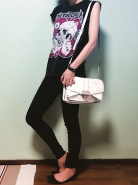 「SLY LANG（スライラング）のアイテム（バッグ）」を使った、モリクミさん（レディース・165cm）の夏コーディネート