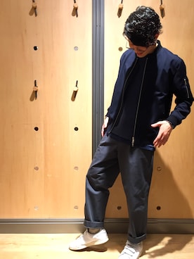 「ネイビーコーデ」｜「アイテム（MA-1）」を使った、たかさんさん（メンズ・162cm）の秋コーディネート