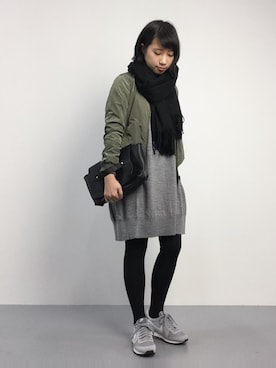 「グレーニット」｜「アイテム（ブルゾン）」を使った、あこさん（レディース・158cm）の秋コーディネート