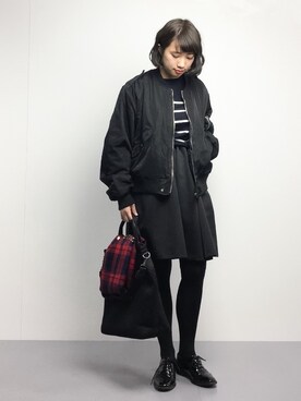 「unrelaxing（アンリラクシング）のアイテム（MA-1）」を使った、あこさん（レディース・158cm）の冬コーディネート