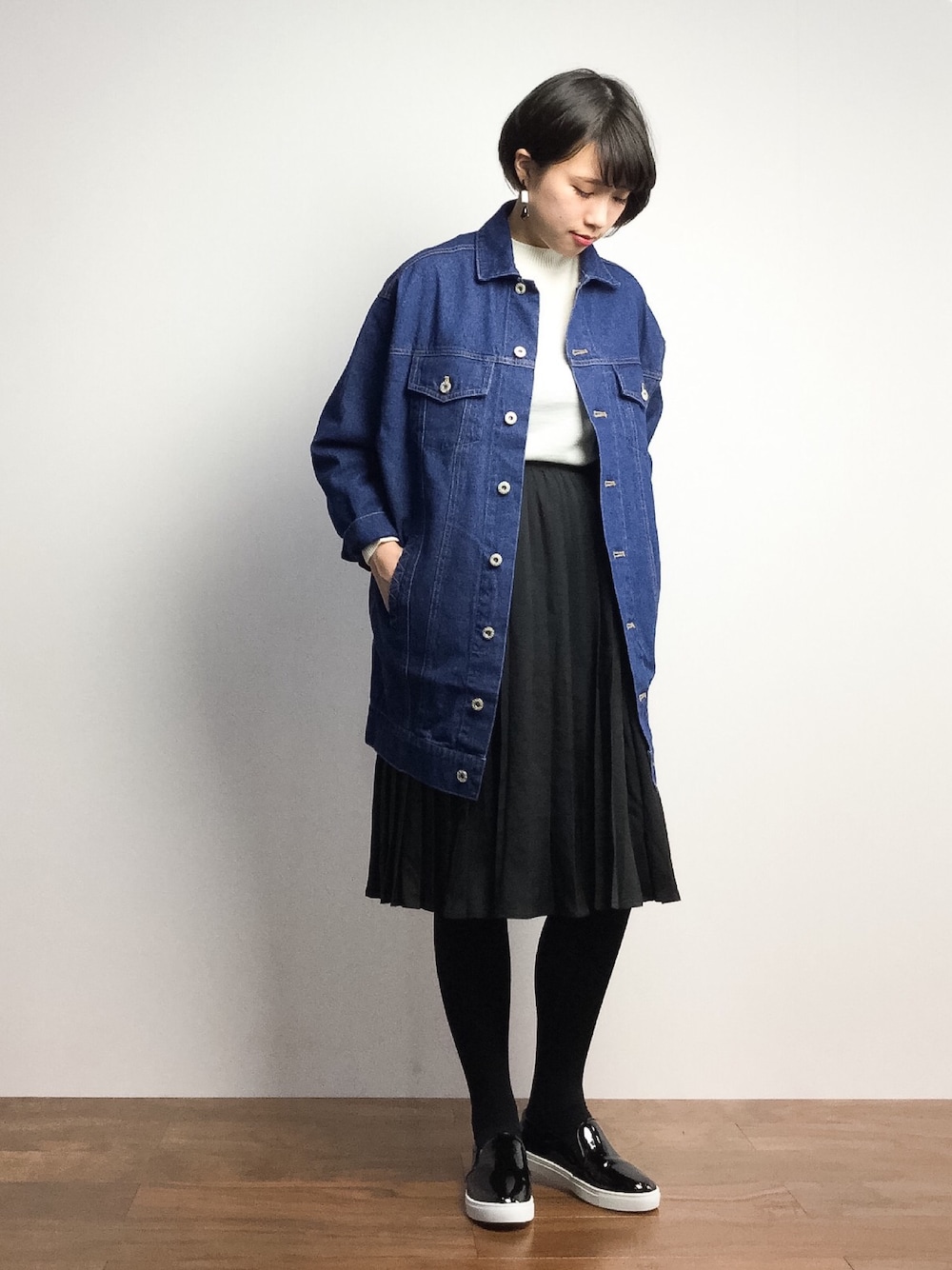 「RAY CASSINのロングＧジャン（ブルゾン、ブルー系）」を使った、あこさん（レディース・158cm）の冬コーディネートの1枚目の写真