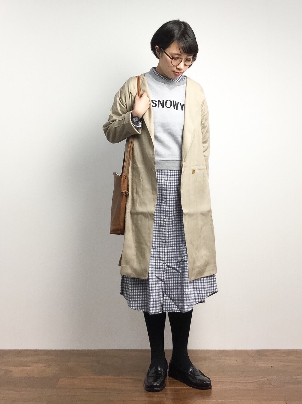 「niko and...のＴＲストレッチノーカラーコート【niko and...】（ノーカラージャケット、ベージュ系）」を使った、あこさん（レディース・158cm）の冬コーディネートの1枚目の写真