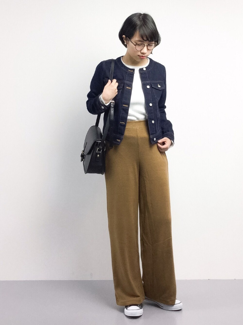 「RAY CASSINのノーカラーＧジャン（ブルゾン、ブルー系）」を使った、あこさん（レディース・158cm）の春コーディネートの1枚目の写真