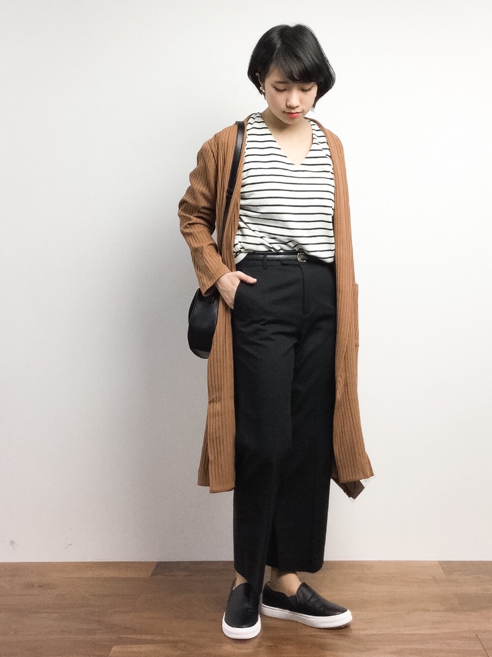 「PLAIN CLOTHINGの【PLAIN CLOTHING】ワイドリブロングカーディガン（カーディガン/ボレロ、イエロー系）」を使った、あこさん（レディース・158cm）の春コーディネートの1枚目の写真