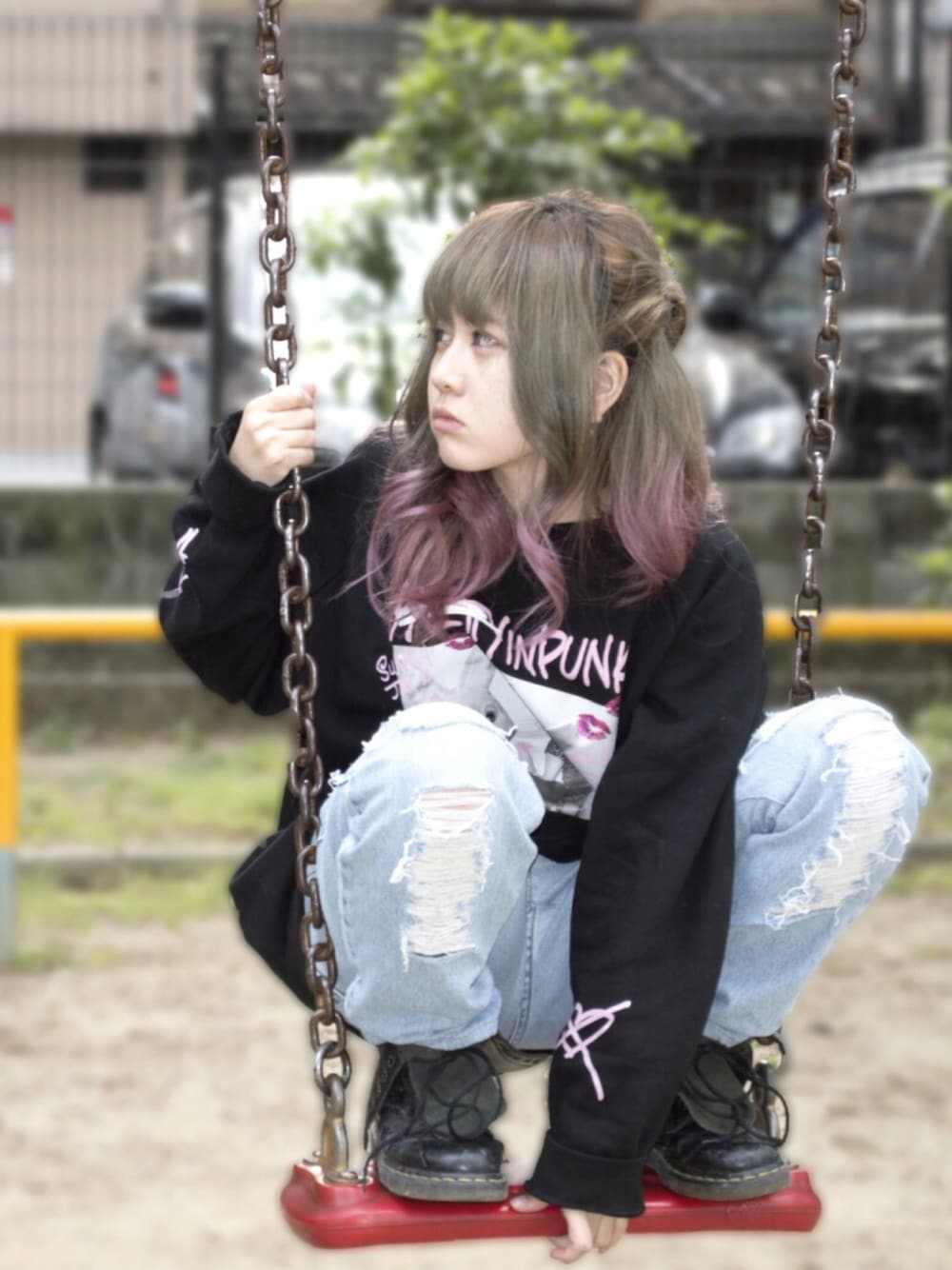 「BUBBLESのアイテム（スウェット、ブラック系）」を使った、☪AK☪さん（レディース・154cm）の春コーディネートの1枚目の写真