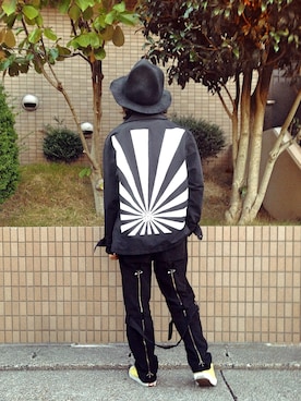 「FLAGSTUFF（フラグスタフ）のアイテム（ジャケット/アウター）」を使った、友枝 秀太さん（メンズ・168cm）の秋コーディネート