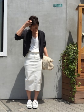 「アイテム（デニムスカート）」を使った、SHIZUKAさん（レディース・161cm・20代）の春コーディネート