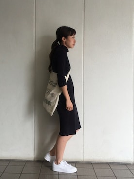 「TODAYFUL（トゥデイフル）のアイテム（トートバッグ）」を使った、SHIZUKAさん（レディース・161cm）の秋コーディネート