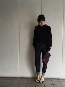 「アイテム（クラッチバッグ）」を使った、SHIZUKAさん（レディース・161cm・20代）の秋コーディネート